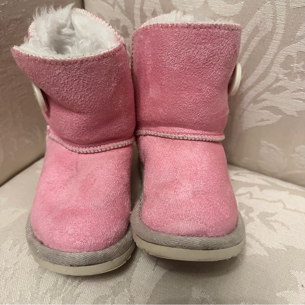 UGG Burleigh Kids Pink Boots Size 24/US 7 - Picture 2 of 5